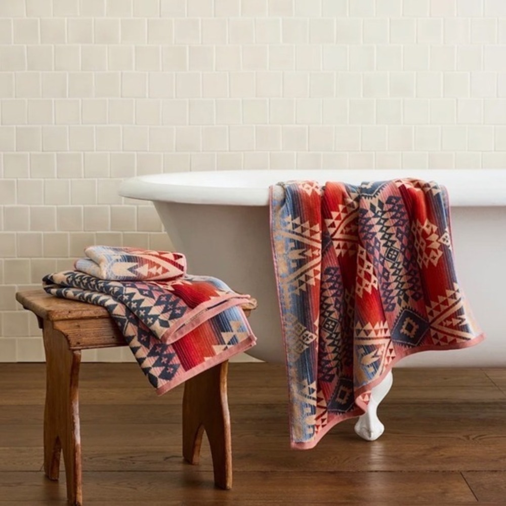 Pendleton 3 Piece Towel Set Unisex Canyonlands Desert Sky New NWT Southwestern - Picture 10 of 10